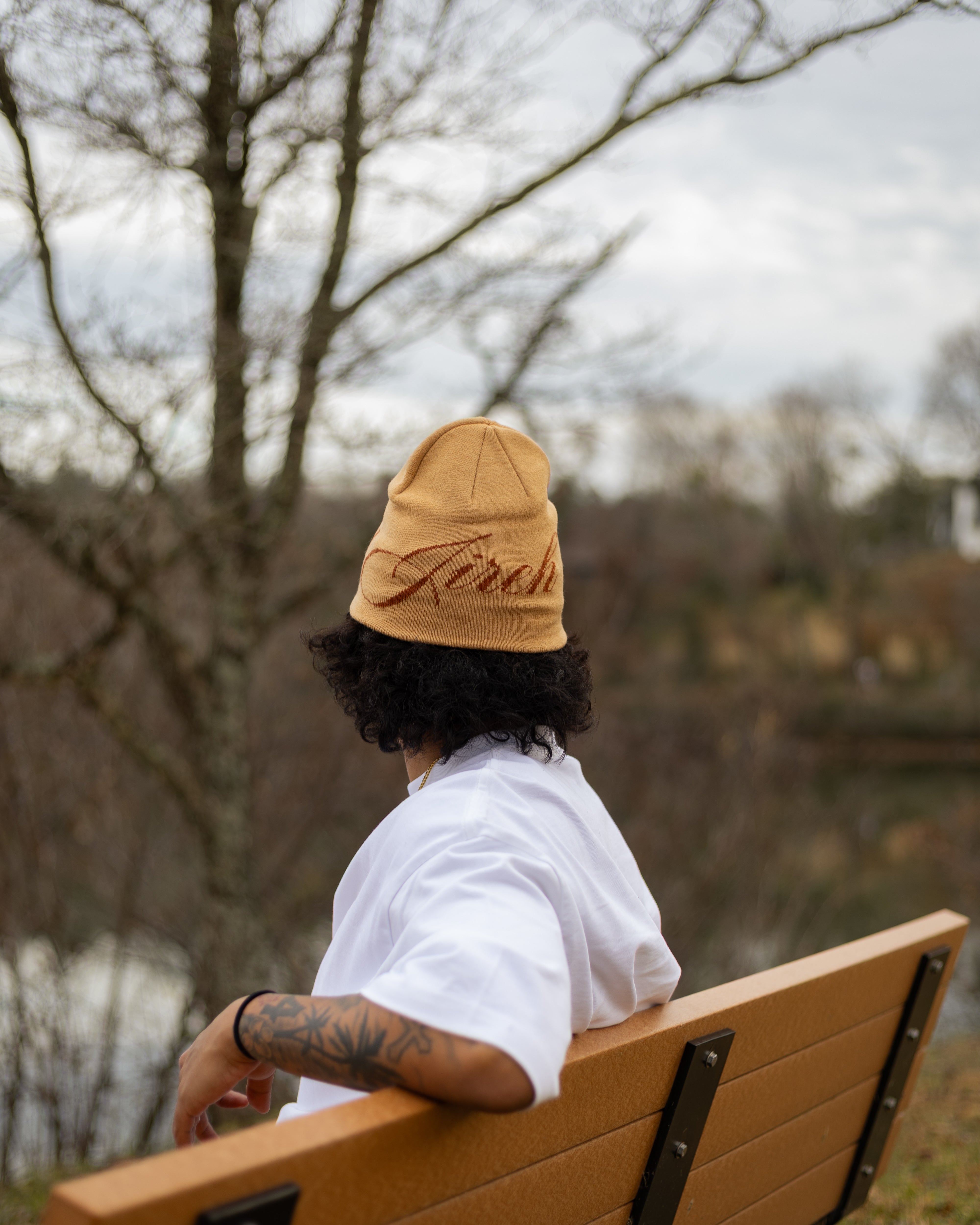 "GJ" SCRIPT BEANIE