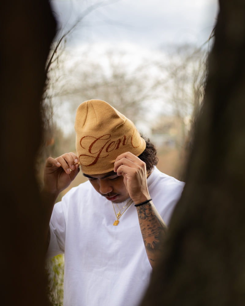 "GJ" SCRIPT BEANIE